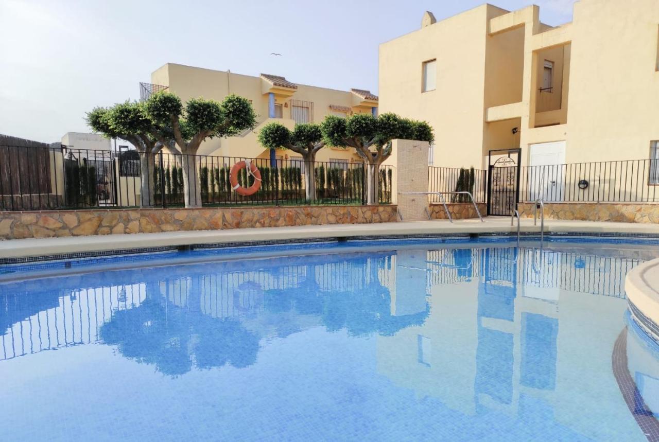 Beach Apartamentos Гарруча Экстерьер фото